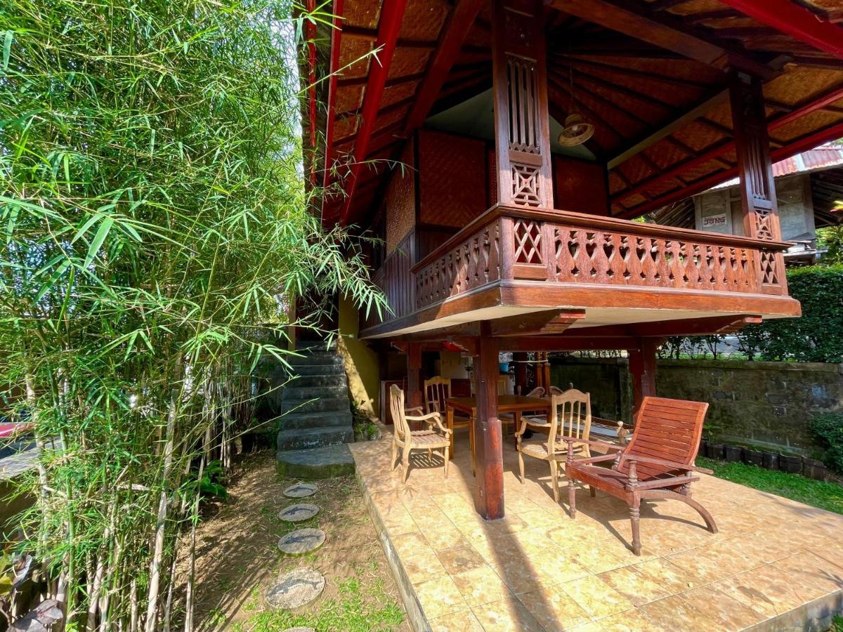 The Sangkih Villa Restaurant & Bar Munduk  Exterior photo