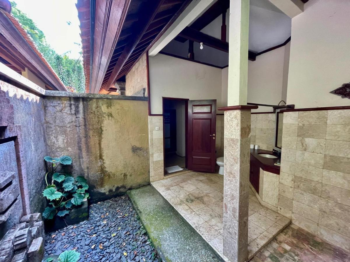 The Sangkih Villa Restaurant & Bar Munduk  Exterior photo