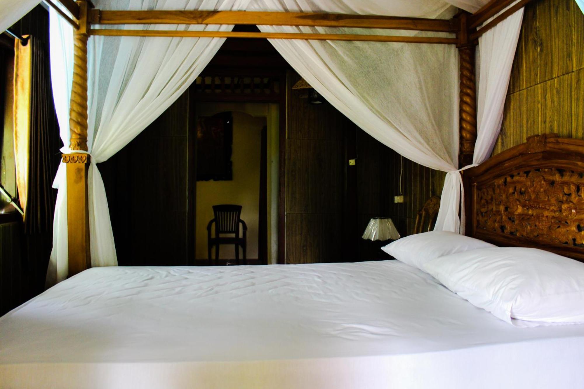 The Sangkih Villa Restaurant & Bar Munduk  Exterior photo